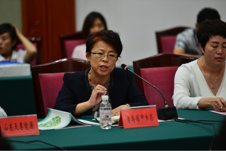 图2：许剑平总经理在签约仪式上发表讲话